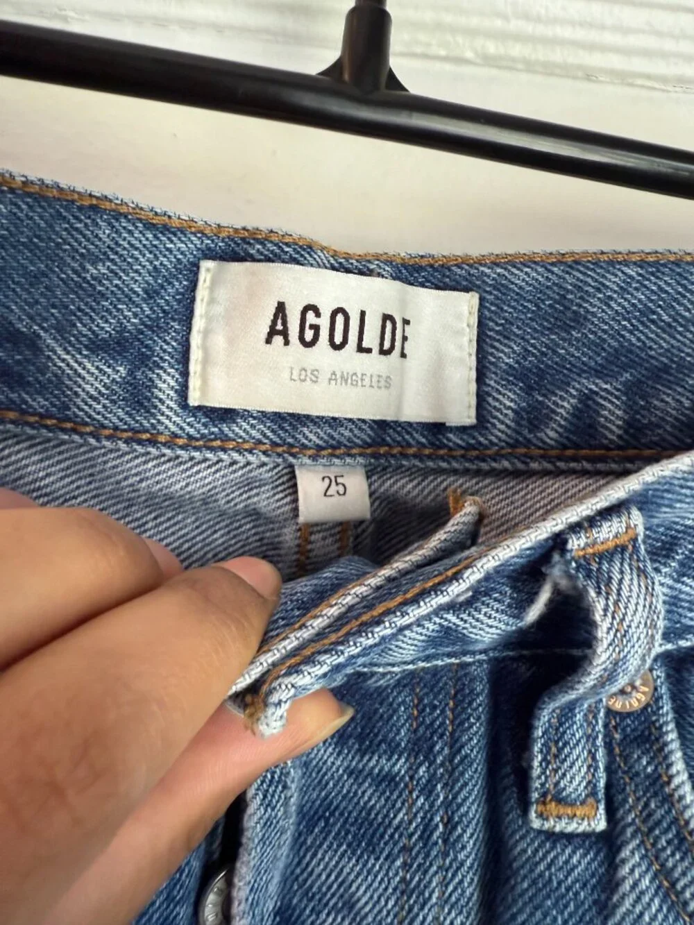 PRICE FIRM! Agolde Parker Long Shorts in 